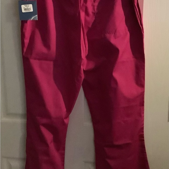 Cherokee Scrubs, size med top pet- med pant, purple-pink color - Picture 6 of 8